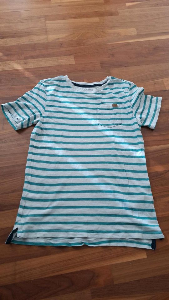 T-shirt H&M in Leer (Ostfriesland)