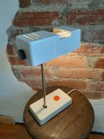 60er/70er Jahr Schreibtisch Tisch Lese Lampe, DDR PVC orange Dresden - Südvorstadt-Ost Vorschau