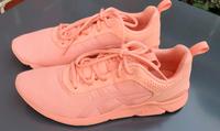 Asics Gel Laufschuh Sneaker Freizeit 40 Top Hessen - Gelnhausen Vorschau