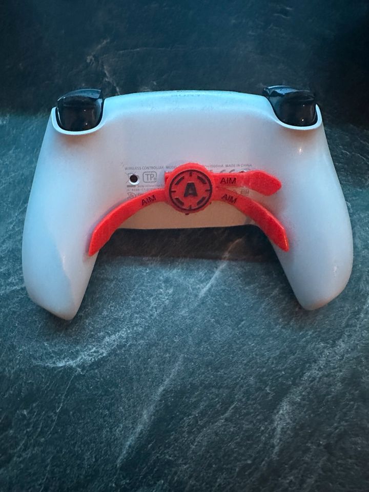 PS5 AIM Controller in Abensberg