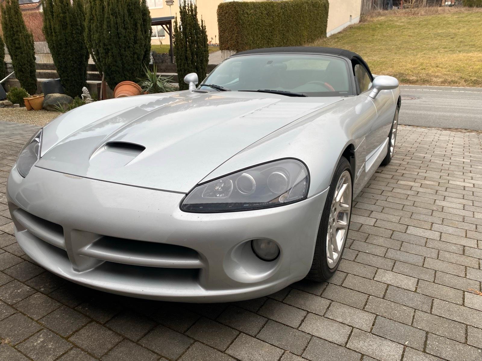 Abbildung des Autos Dodge Viper SRT10 MAMBA …