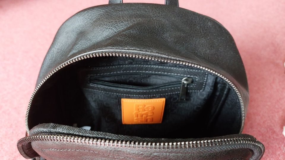 Taschen Rucksack Damen schwarz in Leipzig