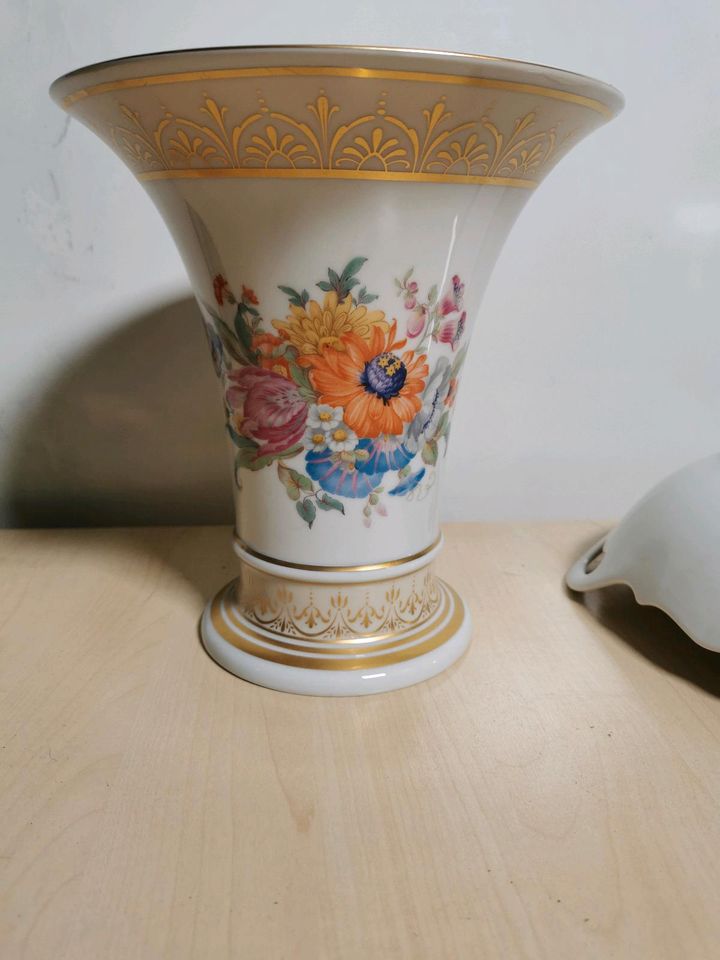 Vase Und Schale von Kaiser Germany Sanssouci in Hanau