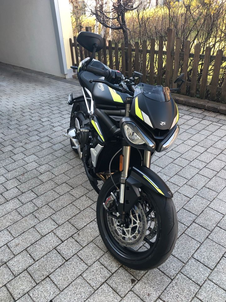 Triumph Street Triple RS in Marktoberdorf