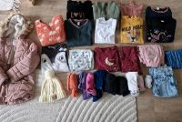 Mädchen Kleidung paket gr.134-152 pullover Strumpfhosen jacke Nordrhein-Westfalen - Herne Vorschau