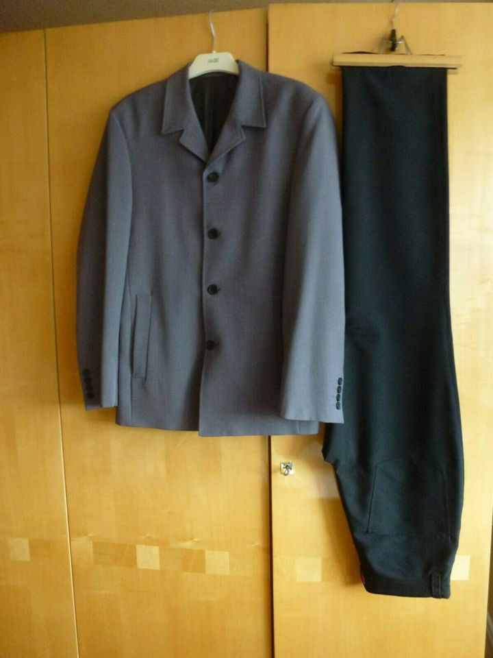 Anzug,Sakko und Hose Gr.88/90 Herrengröße in Treuen