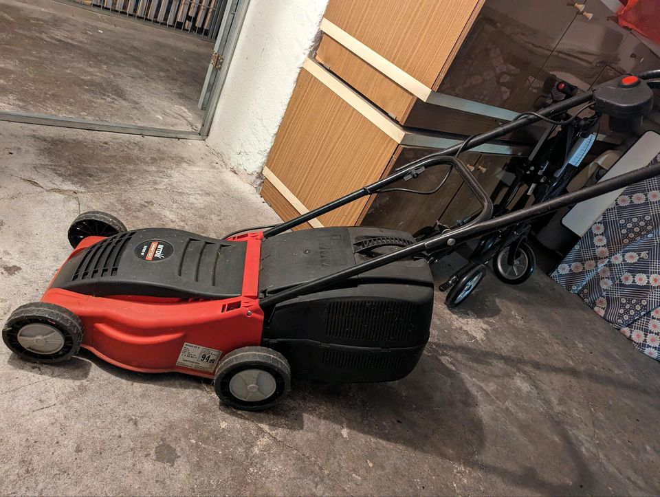 Rasenmäher Elektrorasenmäher MTD smart 32 E 1000W in Potsdam