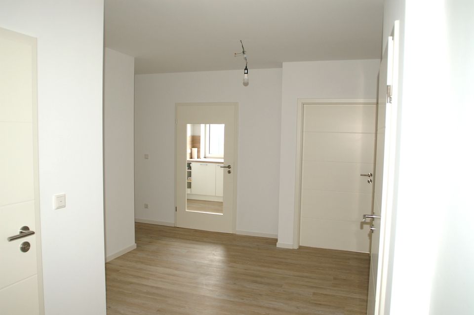 Exklusive 3-Zi.-OG-Wohnung mit Balkon und Fahrstuhl in Harsefeld