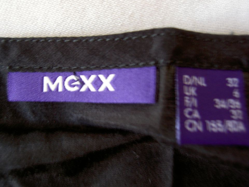 Bluse Baumwolle-Seide, mexx, Gr. 32, schwarz, 1x getragen in Tittling