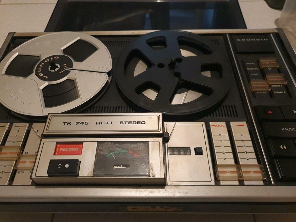 Grundig TK 745 Stereo Tonbandgerät in Karlsruhe