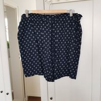 Damen Shorts von Gina Größe 46 Brandenburg - Prenzlau Vorschau