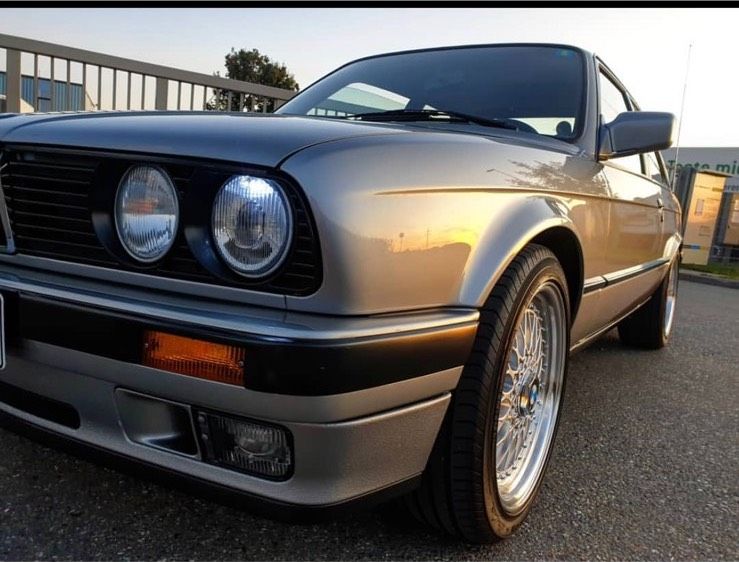 BMW E30 316i Lachssilber 2 Türer tüv neu 2-Hand in Ulm