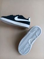 Nike Schuhe Kinder Jungen Sneaker navy neu ungetragen Hessen - Friedewald Vorschau