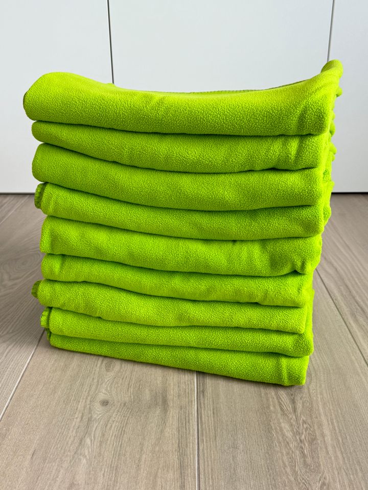 4 grüne Decken | Decke | grün | weich in Raisting