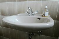 Waschbecken  - Gäste-WC sehr gut erhalten Nordrhein-Westfalen - Rietberg Vorschau