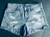 H&M Shorts Jeansshorts Gr. 34 regular waist Top Zustand Bayern - Dietenhofen Vorschau