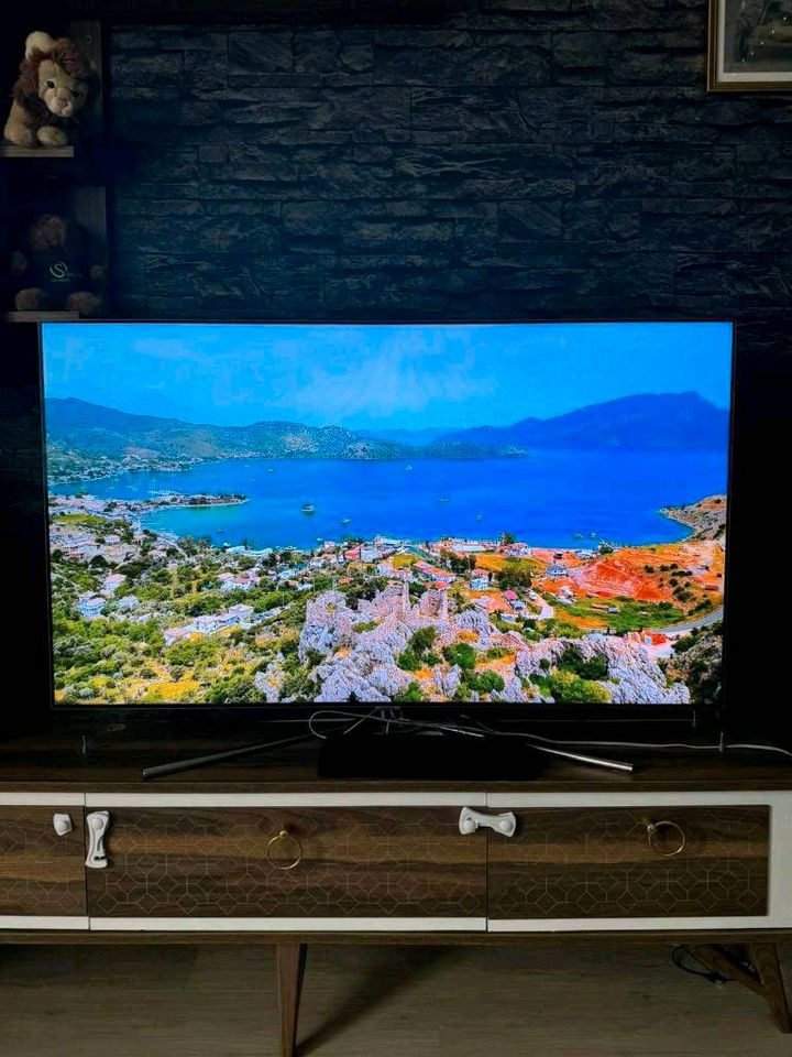 Samsung ( QLED )Smart TV. HDR QE55Q7F  4k UHD in Neubrandenburg