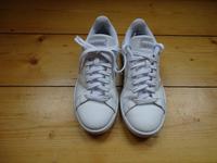 Sneaker von adidas, weiß, Gr. 4,5 Niedersachsen - Hildesheim Vorschau