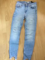 Jeans von Zara Gr. 36 Thüringen - Sonneberg Vorschau