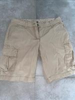 Napapijri Gr. 34 XS kurze Hose Top Zustand Niedersachsen - Hemmingen Vorschau