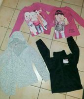 Top-model hello kitty yigga 140 146 Strick-jacke la-pullover Nordrhein-Westfalen - Voerde (Niederrhein) Vorschau