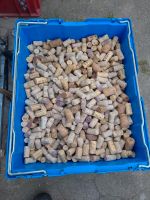 Wine corks winekork original sehr alte Stück 10 cent Niedersachsen - Schwülper Vorschau