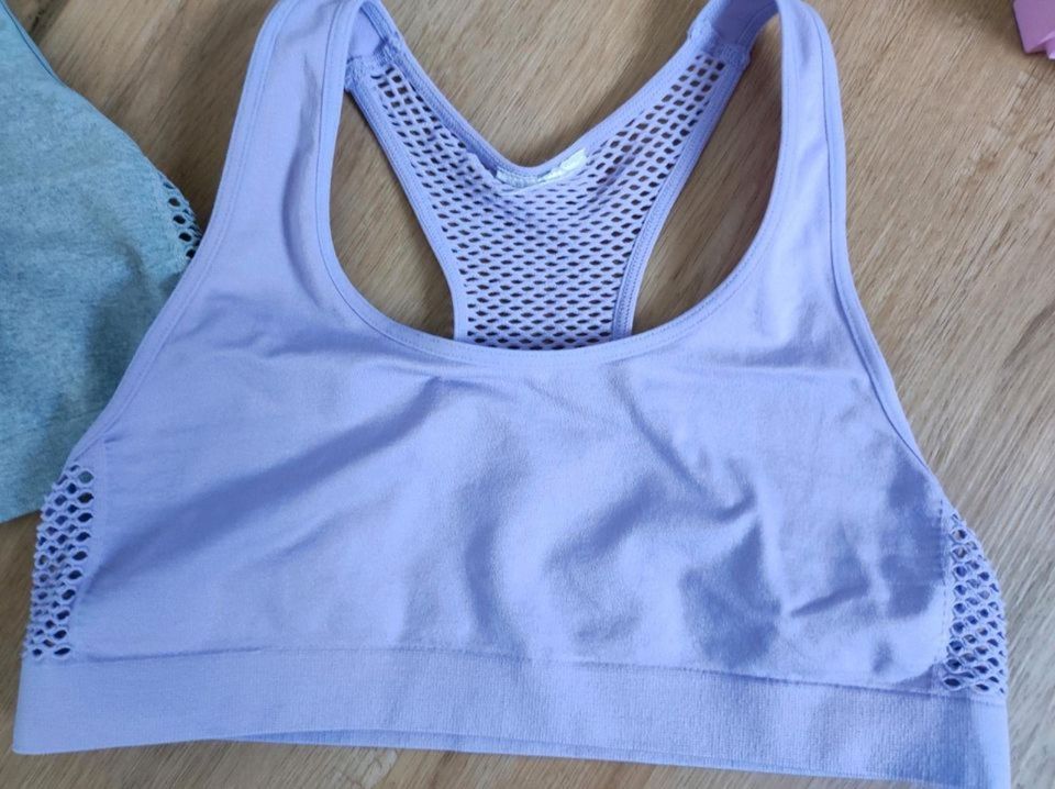 SportBH Sportbra H&M 146-152 in Schenefeld