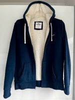 Hollister Navy Teddy Sweater Jacket / Zip Jacke / Größe M Nordrhein-Westfalen - Wilnsdorf Vorschau