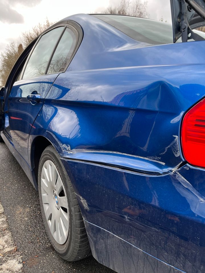 Lackierung / Reparatur / Gutachten / Smart Repair / Autolackierer in Margetshöchheim