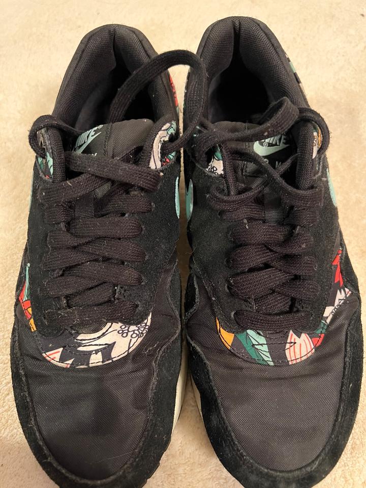 Nike Air Max 1 Floral Print Schwarz Blumen Gr. 41 in Hessen GieBen kleinanzeigen