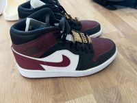 Nike Jordan mid high Black dark Beetroot Wandsbek - Hamburg Duvenstedt  Vorschau