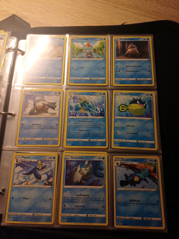 Alle diese pokemon karten sind zu verkaufen in Innernzell