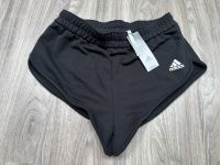 Adidas Damen Shorts kurze Hose schwarz S neu Puma Nike Nordrhein-Westfalen - Bornheim Vorschau