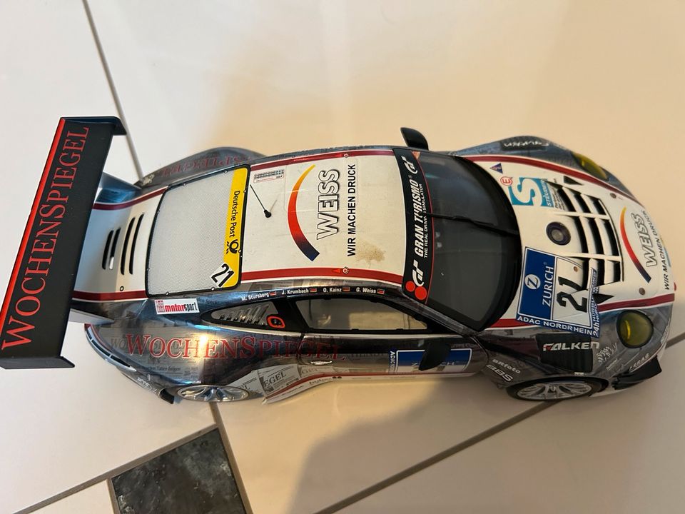 Minichamps Porsche 911 GT3R 1:18 in Wiesbaden