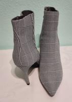 Stiefelette aus Textil, Kariert von CATWALK Gr.38 NEU Nordrhein-Westfalen - Tönisvorst Vorschau