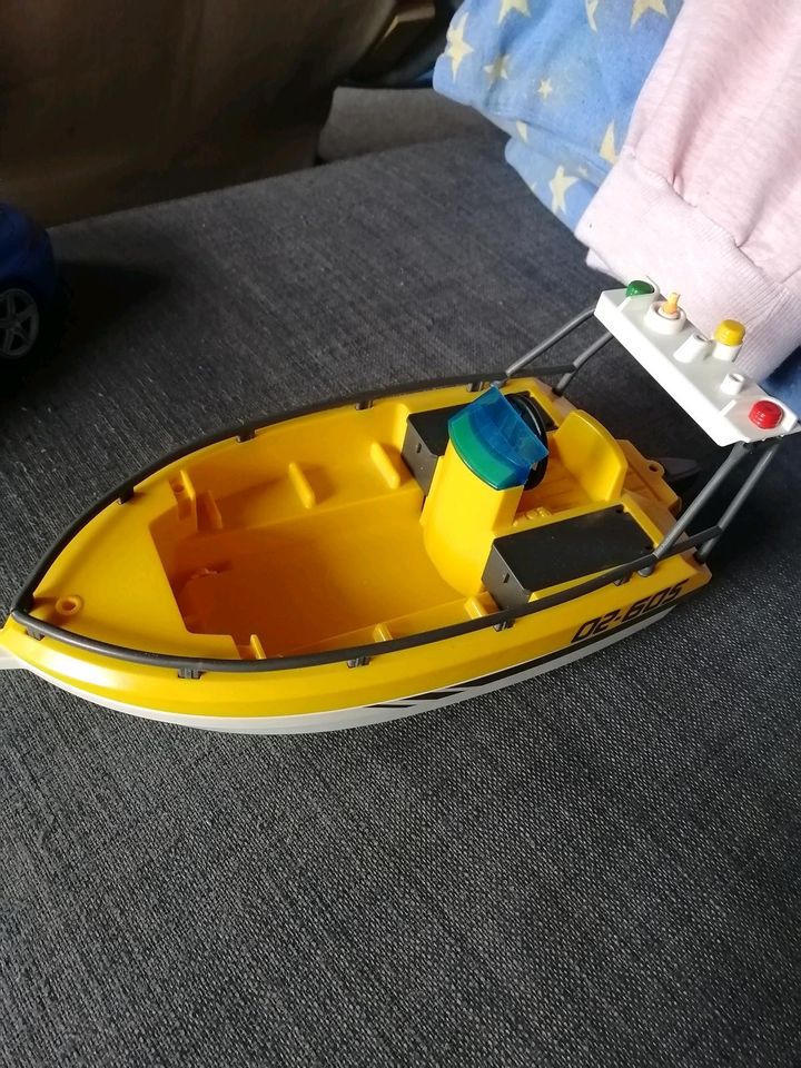 Verkaufe Playmobil Porsche und Boot in Glückstadt