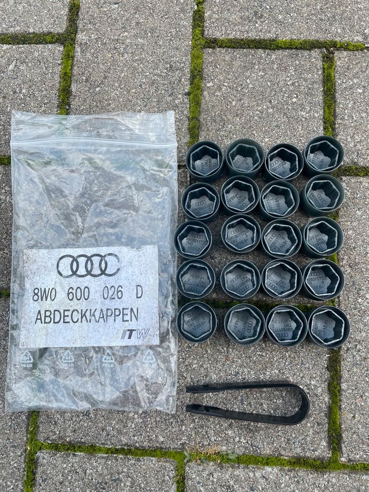 8WO 600 026 D Abdeckkappen grau Audi VW Seat Cupra silber Kappe in Bardowick