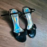 Tanzschuhe mit aufgerauter Sohle Niedersachsen - Faßberg Vorschau