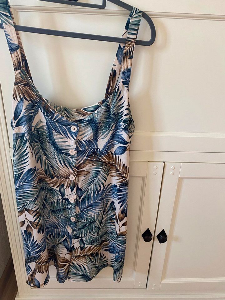 Jumpsuit, Overall, Sommerkleid Gr. 38 M in Waren (Müritz)