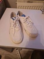 Adidas Sneaker Weiß Gr. 43 1/3 Hessen - Allendorf Vorschau