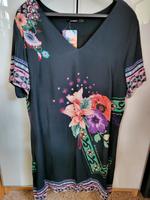 Desigual Kleid, Gr 42, schwarz, geblümt, NEU Nordrhein-Westfalen - Hagen Vorschau