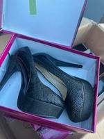 Damen Schuhe jede Menge alle neu verschiedene Größen Hessen - Rodenbach Vorschau