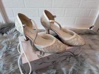 Brautschuhe „Maggie“ Farbe Ivory Sachsen - Striegistal Vorschau