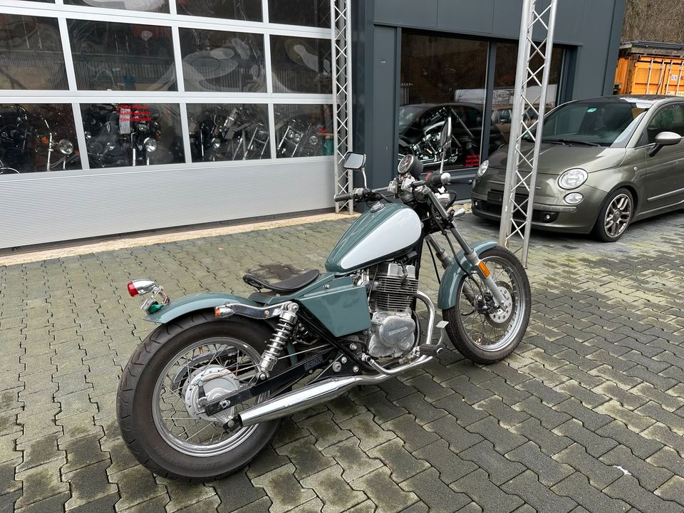 HONDA REBELL 250 - KLEINER BOBBER in Dinslaken