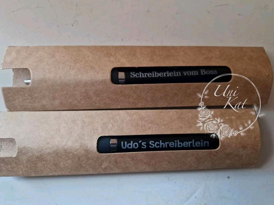 Leuchtkugelschreiber personalisiert mit Namen,Spruch in Leopoldshöhe