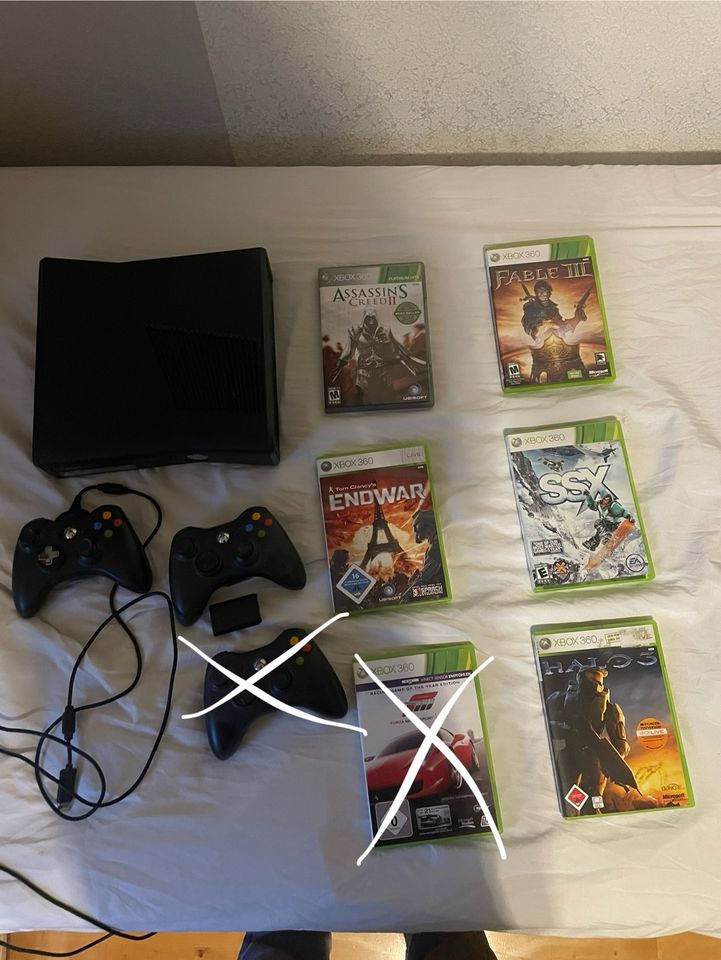 Xbox 360 mit Zubehör in Ellscheid