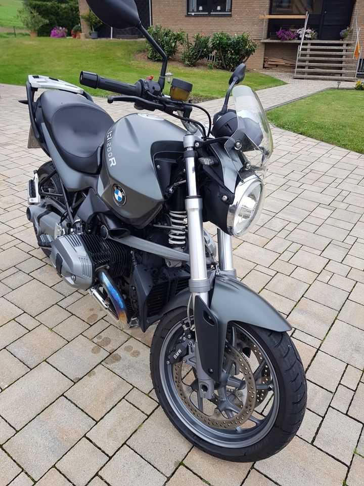 BMW R1200 Motorrad zu verkaufen in Schöningen