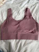 Adidas Aeroready Yoga Bra S NEU Friedrichshain-Kreuzberg - Friedrichshain Vorschau