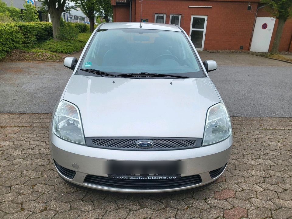 Ford Fiesta 1,3l Benzin Tüv 8/2025 in Lippstadt