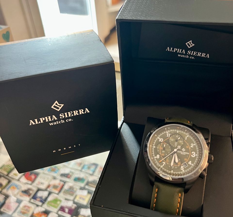 ❤️Alpha Sierra Uhr GB04❤️Neu‼️in OVP❤️NP.399€‼️ in Magdeburg